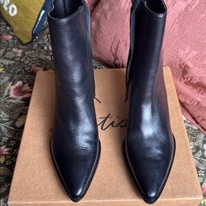 Matisse Black Ankle Boots great condition never wore them out. #matisse